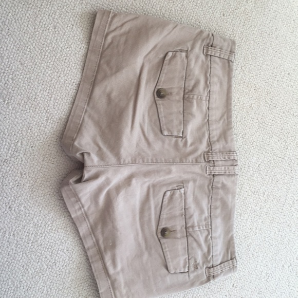 Shorts - Picture 3 of 3